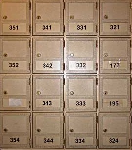 mailboxes3.jpg