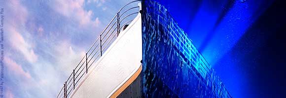 titanicmovie-split_ship.jpg